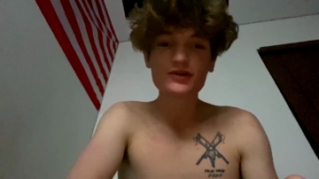 Daddymaterial69  11-08-2021 video bigbutt